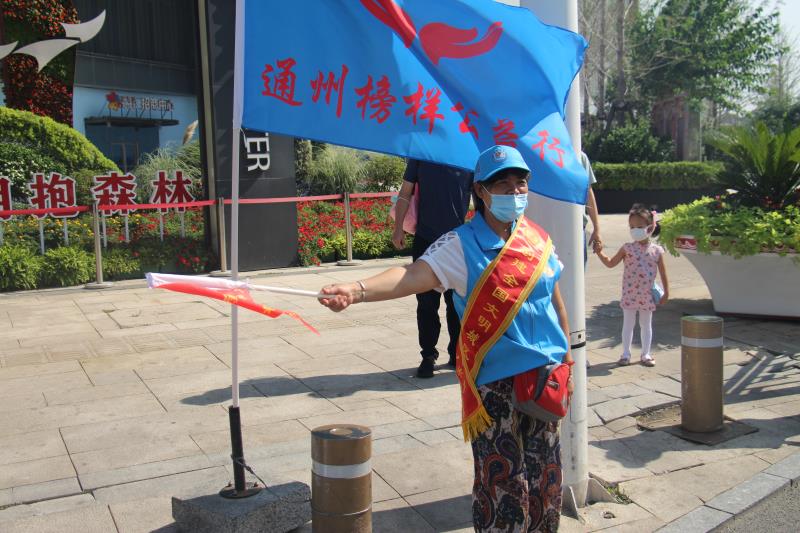 <strong>大鸡巴操我好爽视频</strong>